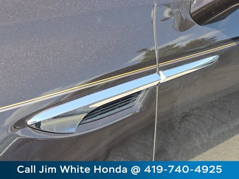 Used 2019 Buick Enclave Essence AWD/4WD image 20