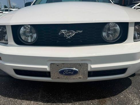 Used 2006 Ford Mustang Coupe RWD image 15