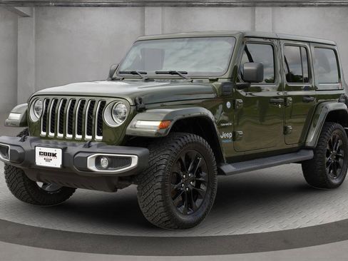 Used 2021 Jeep Wrangler Unlimited Sahara w/ Cold Weather Group image 1