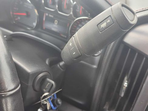 Used 2014 GMC Sierra 1500 SLT w/ All-Terrain Package AWD/4WD image 33