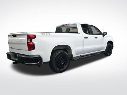 Used 2022 Chevrolet Silverado 1500 W/T w/ WT Value Package image 4