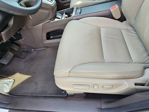 Used 2014 Honda CR-V EX-L image 16