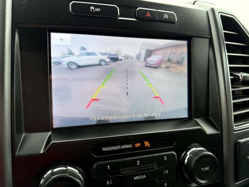 Used 2020 Ford F150 XLT w/ Equipment Group 302A Luxury image 38