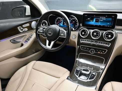 Used 2021 Mercedes-Benz C 300 Sedan w/ Premium Package image 10