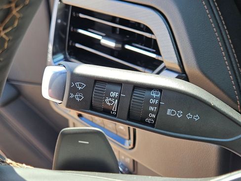 New 2026 GMC Yukon XL AT4 w/ AT4 Premium Package AWD/4WD image 13