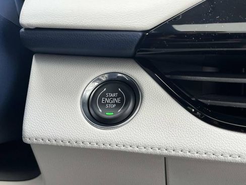 New 2026 Buick Enclave Avenir image 29