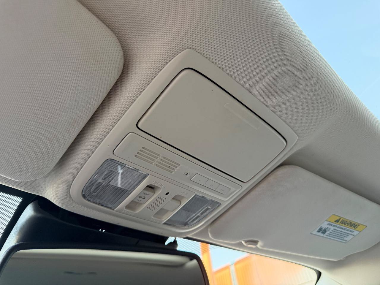 Used 2016 Honda CR-V Touring image 4