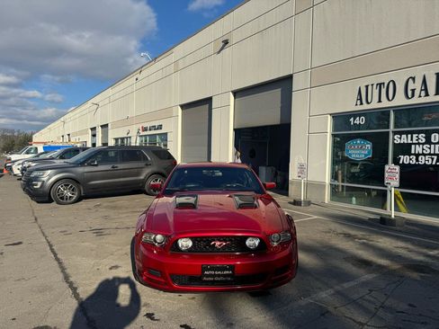 Used 2013 Ford Mustang GT Premium w/ Brembo Brake Pkg image 2