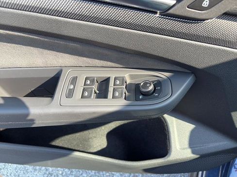 New 2025 Volkswagen GTI SE image 16