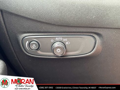 Certified 2024 Chevrolet Equinox RS FWD image 27