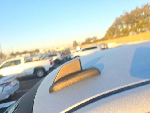 Used 2019 Chevrolet Silverado 1500 Custom w/ Custom Value Package image 21