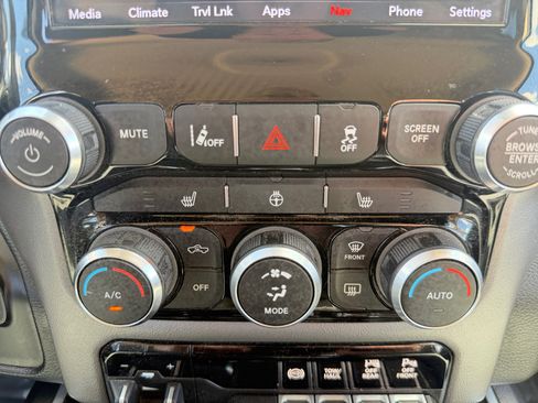 Certified 2020 RAM 2500 Big Horn w/ Level 2 Equipment Group AWD/4WD image 19
