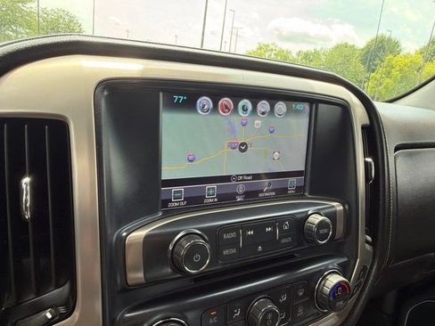 Used 2019 GMC Sierra 2500 Denali AWD/4WD image 30