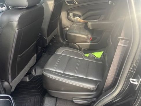 Used 2019 GMC Yukon Denali w/ Denali Ultimate Package AWD/4WD image 14