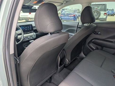 Used 2024 Hyundai Kona SE FWD image 24