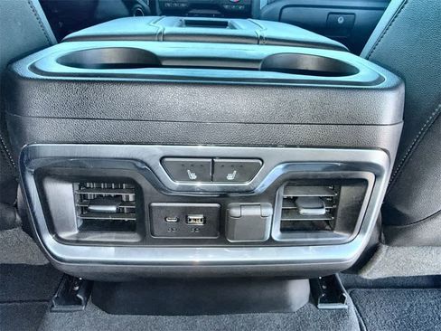 Used 2019 GMC Sierra 1500 SLT image 21