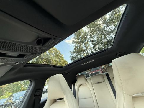 Used 2014 Mercedes-Benz CLA 250 image 35