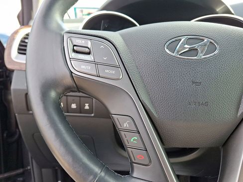 Used 2017 Hyundai Santa Fe SE Ultimate w/ SE Ultimate Tech Package 03 image 23