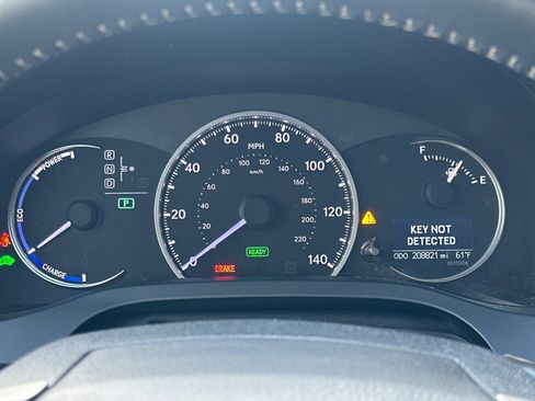 Used 2015 Lexus CT 200h image 33