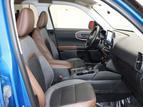 Used 2022 Ford Bronco Sport Outer Banks image 16