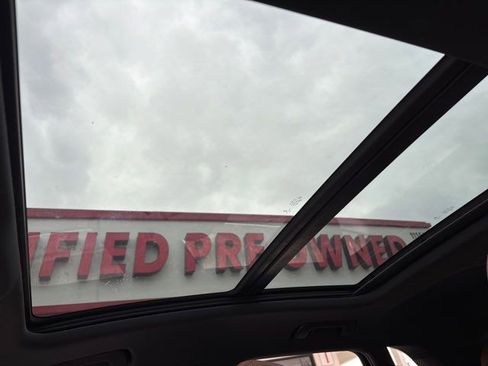 Used 2020 Audi Q3 2.0T Prestige w/ Prestige Package image 43