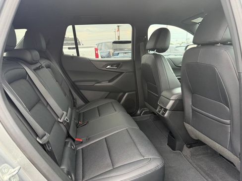 Used 2026 Chevrolet Equinox LT w/ Convenience Package II AWD/4WD image 12