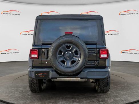 Used 2020 Jeep Wrangler Unlimited Sport AWD/4WD image 5