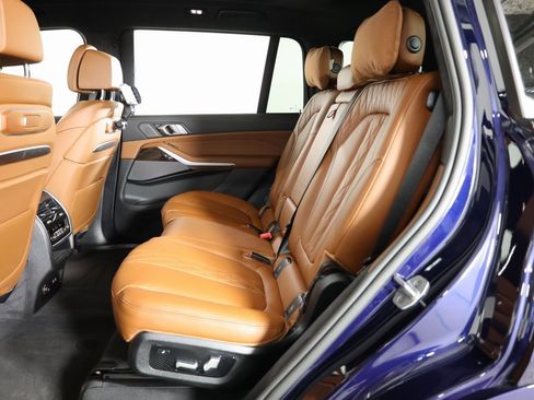 Used 2026 BMW X7 M60i image 50