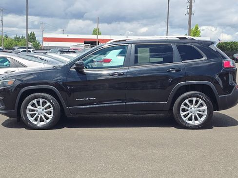 Used 2020 Jeep Cherokee Latitude FWD image 8