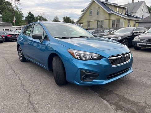Used 2017 Subaru Impreza 2.0i AWD/4WD image 3