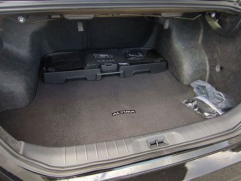 New 2025 Nissan Altima 2.5 SL image 24