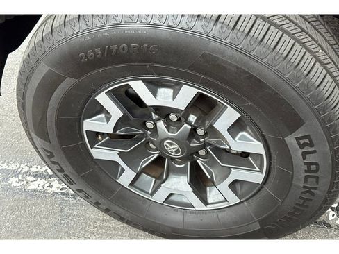Used 2023 Toyota Tacoma SR5 RWD image 7