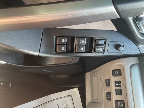 Used 2016 Subaru Forester 2.5i Touring w/ Eyesight & Navigation System AWD/4WD image 14