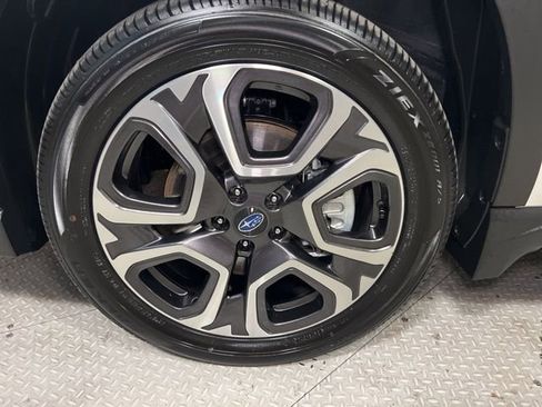 Certified 2025 Subaru Ascent Limited w/ Popular Package #1 image 21