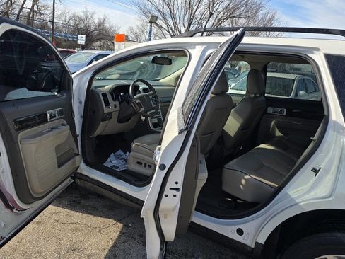 Used 2010 Lincoln MKX 2WD image 8