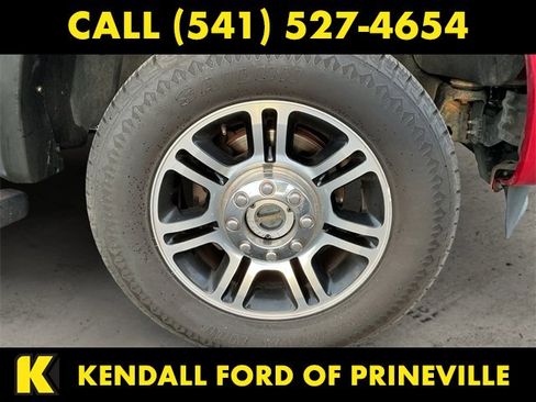 Used 2016 Ford F350 Platinum w/ Platinum Package image 14