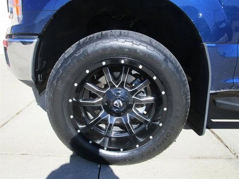 Used 2019 Ford F150 XLT w/ Equipment Group 301A Mid image 39