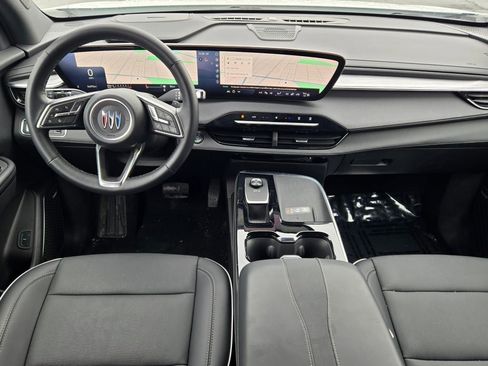 Certified 2025 Buick Enclave Preferred image 21