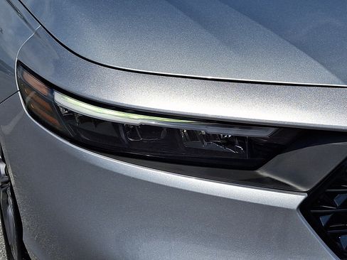 Certified 2024 Honda Accord EX image 9