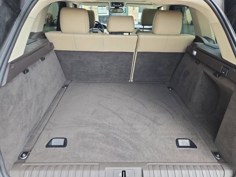 Used 2014 Land Rover Range Rover Sport HSE image 19