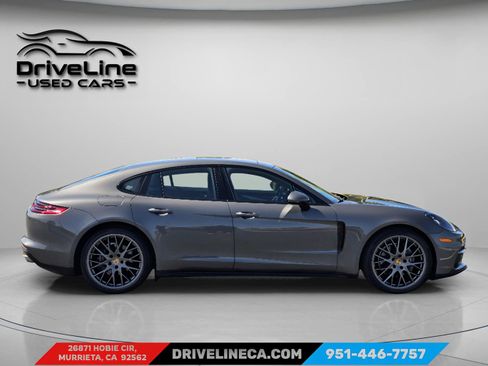 Used 2018 Porsche Panamera image 11