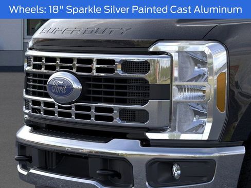 New 2025 Ford F250 XLT w/ Snow Plow/Camper Package image 17