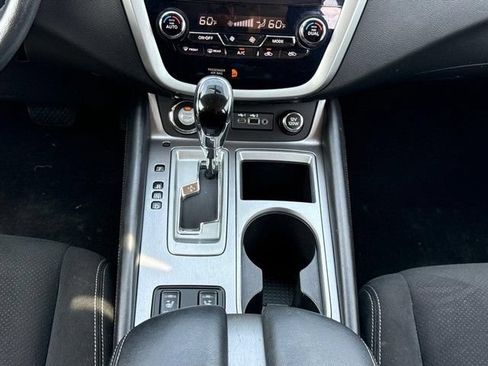 Used 2019 Nissan Murano SV w/ Premium Package AWD/4WD image 17