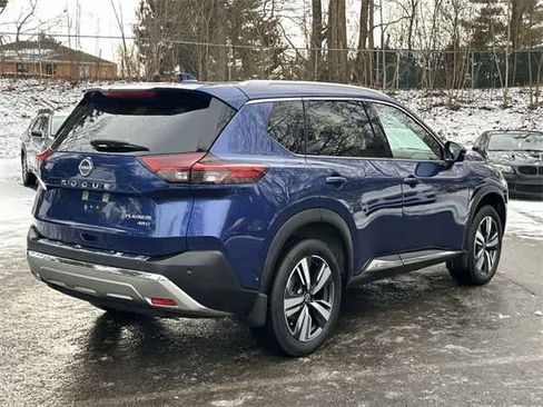 Used 2023 Nissan Rogue Platinum image 31
