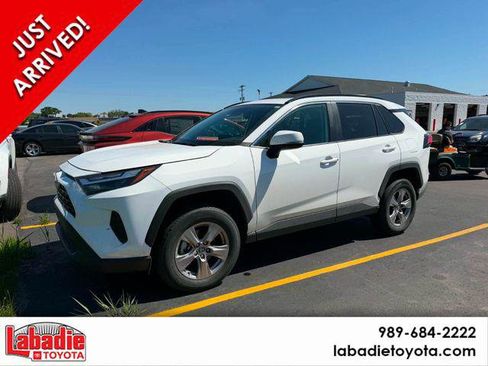 Certified 2025 Toyota RAV4 XLE w/ Convenience Package AWD/4WD image 1