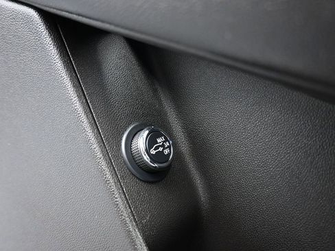 Used 2024 Cadillac XT5 Premium Luxury image 11