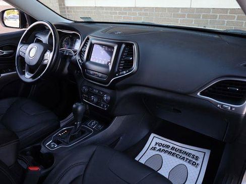 Used 2021 Jeep Cherokee Latitude Lux FWD image 34
