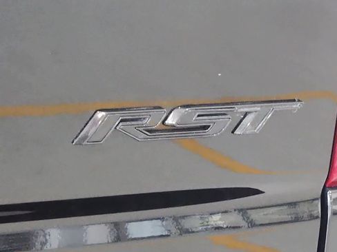 Used 2022 Chevrolet Silverado 1500 RST w/ Bed Protection Package image 27