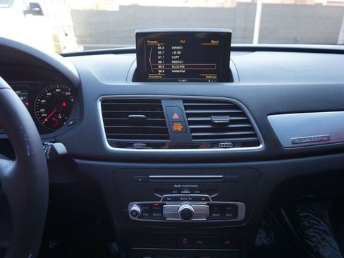 Used 2018 Audi Q3 2.0T Premium Plus image 31