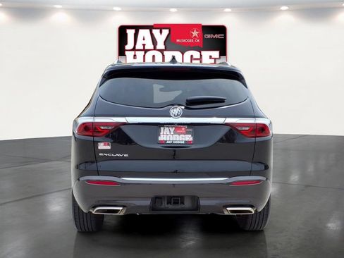 Used 2023 Buick Enclave Essence w/ Trailering Package, 5000 lbs. FWD image 5